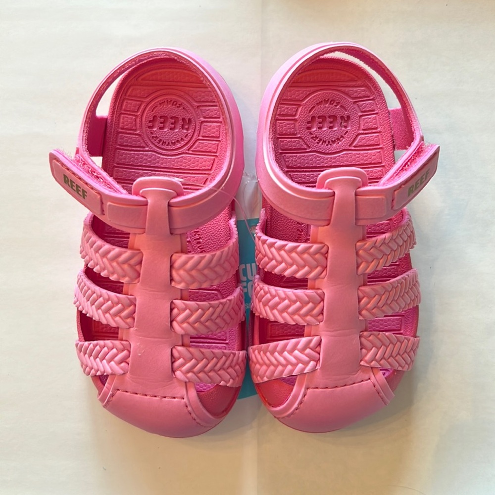 REEF LITTLE WATER BEACHY SANDALS PINK SIZE 5